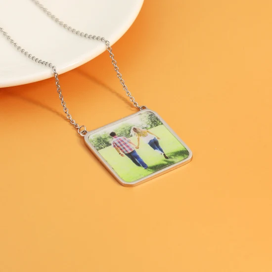 Collier gravé avec cadre photo carré, créez vos propres breloques en acrylique